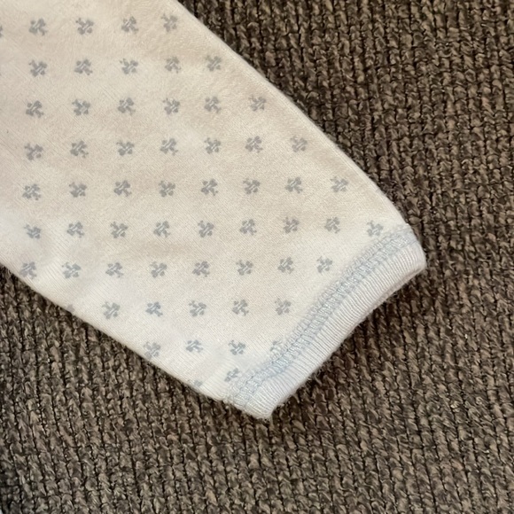 Burt’s Bees Long Sleeve Bee Print Onesie Size 3-6 Months - Picture 4 of 5